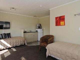 Accent On Motor Taupo