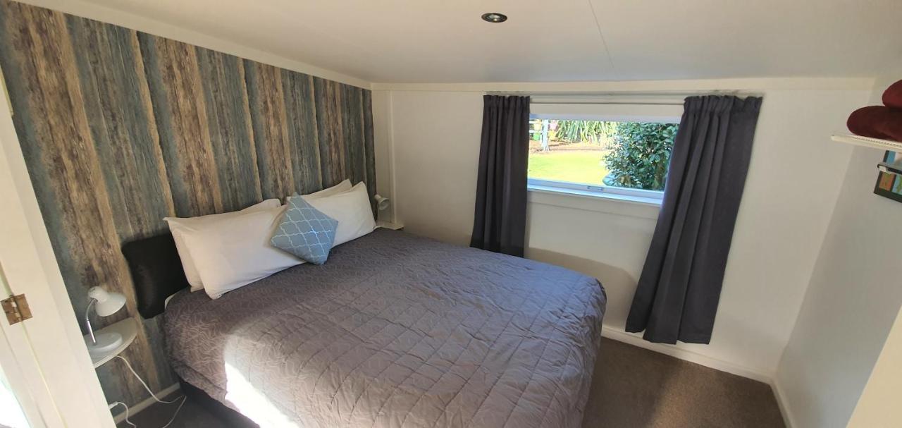 Accent On Motor Motel 4*